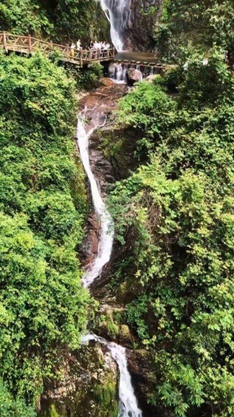 一根丝带长90厘米对折一次后剪开每段长多少厘米再将每段丝带剪成同样长的三小段,每小段长多少厘米?-最好的问答类网站